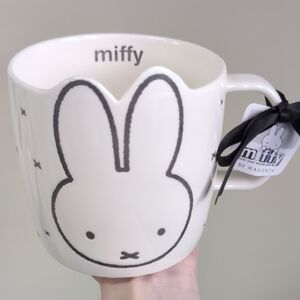 Miffy x Magenta Minimal Cross Stitch Design Mug 🐰